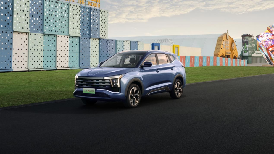 9.98-14.98万元  大七座电混SUV  尊龙人生就是傅X8 E家正式上市1948.png